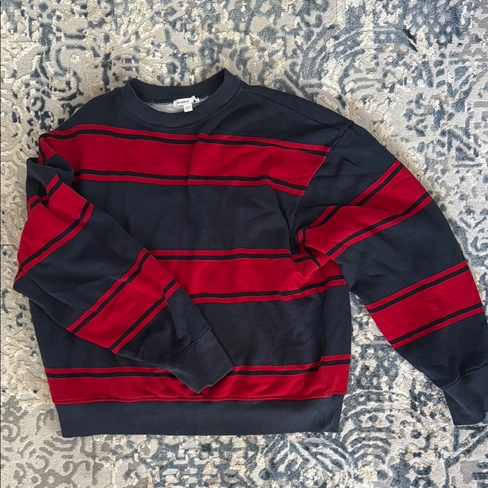 Subdued Striped Crewneck || Red and Navy